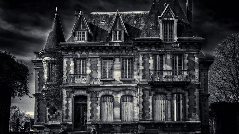 Haunted Houses in the US