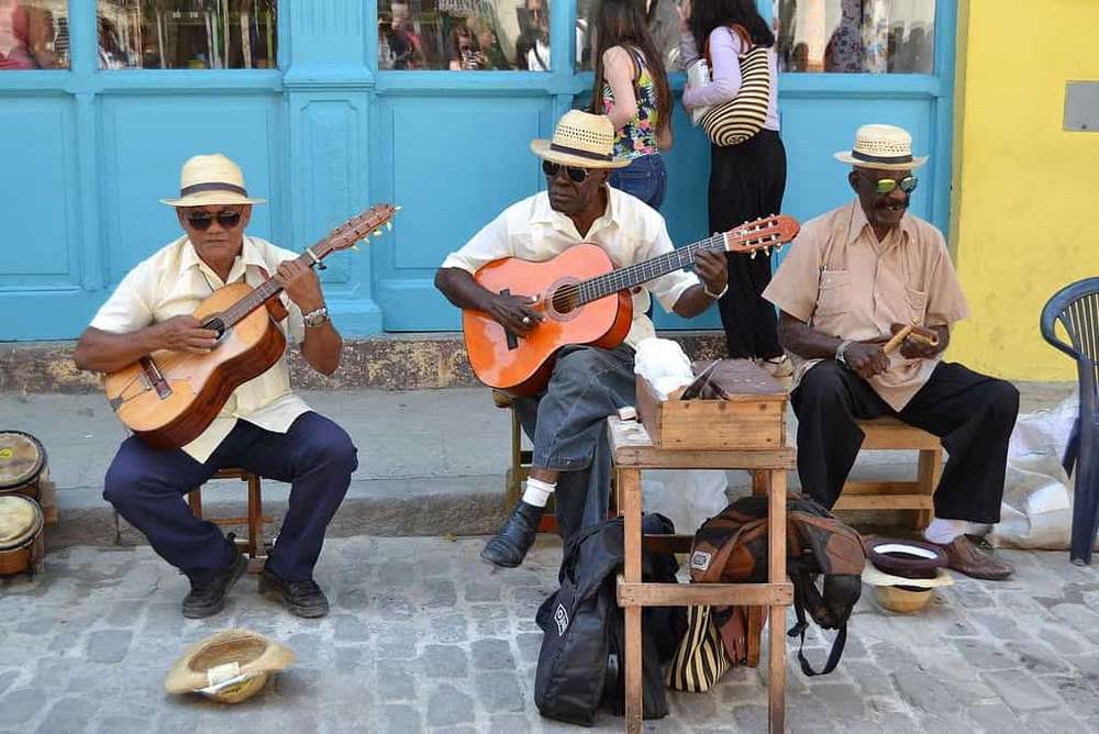 Cuba Strret Performer
