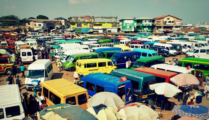 travel-to-africa-by-mini-vans