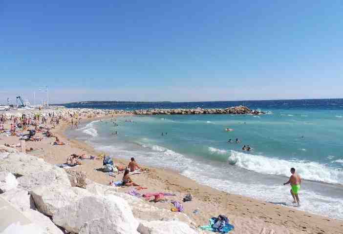 Cannes' Public Beaches