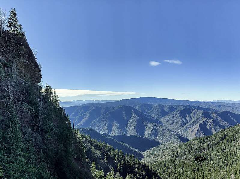 Viewpoint along Alum Cave Trail