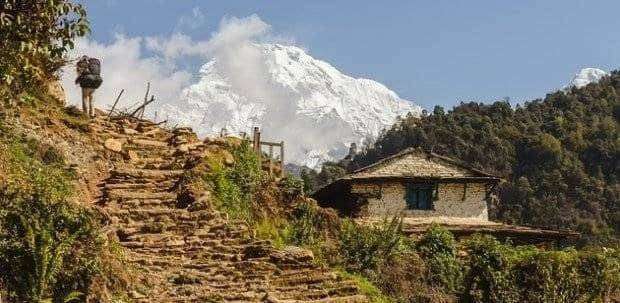 Nepal Trekking Mountains for solo female travel 
