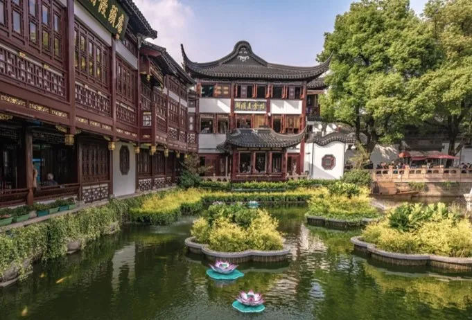 Yu Garden and Old Town
